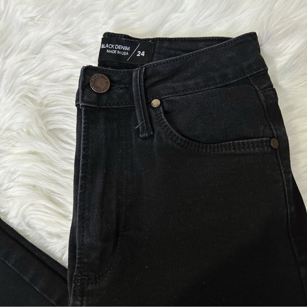 ɢᴜᴄ ᴍᴀᴅᴇ ɪɴ ᴜꜱᴀ ʜɪɢʜ-ᴡᴀɪꜱᴛ “ᴊᴜꜱᴛ ʙʟᴀᴄᴋ ᴅᴇɴɪᴍ” ᴅɪꜱᴛʀᴇꜱꜱᴇᴅ ꜰᴀᴅᴇᴅ ᴄʀᴏᴘᴘᴇᴅ ᴊᴇᴀɴꜱ - Picture 6 of 13